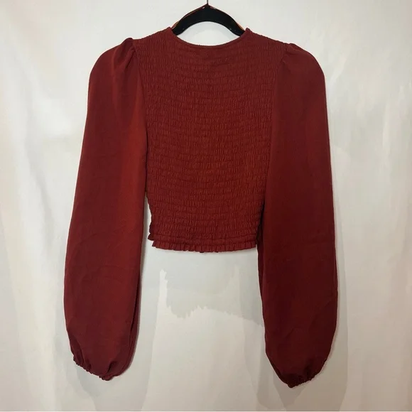 Dynamite Women V-Neck Red Blouse In Size XS - Picture 2 of 6